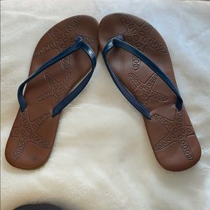 starfish flip flops